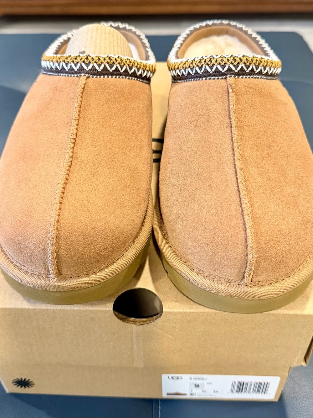UGG Tasman II Womans - Picture 2 of 8
